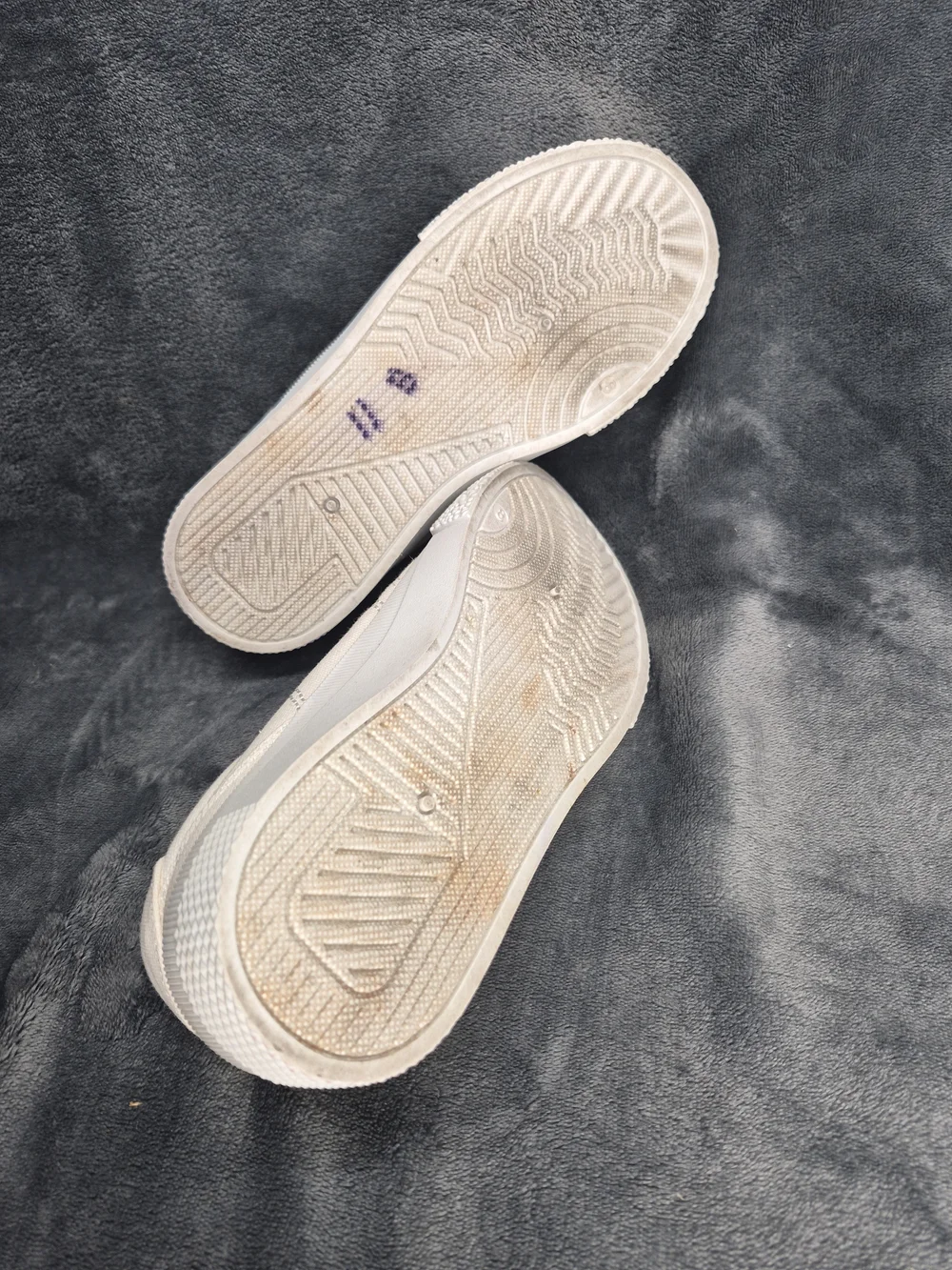 Aloha Island Womens 194309 Marsha White Low Top Canvas Lace Up Size 8M Sneakers